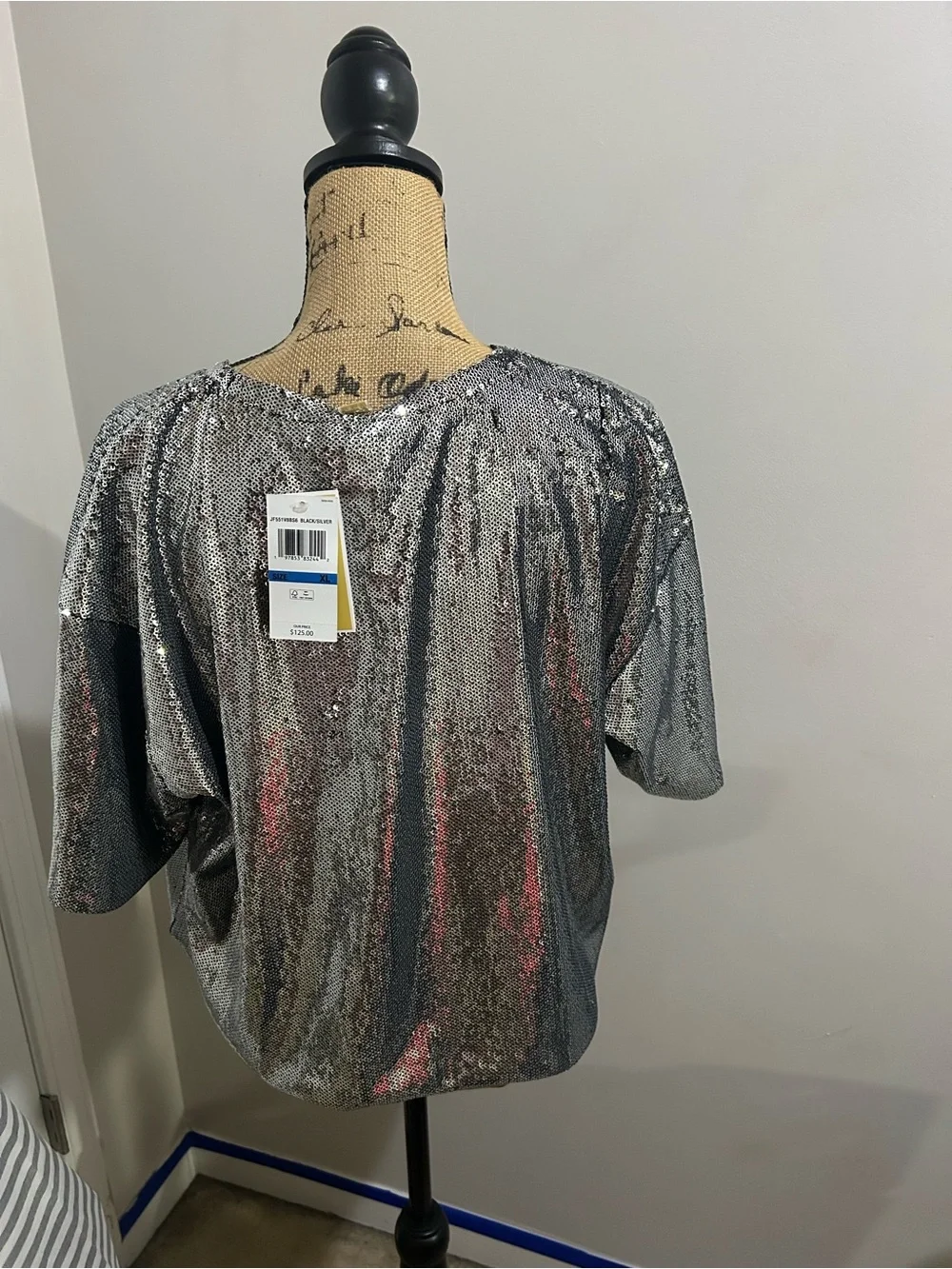 NWT Michael Kors Silver Sequin Short Sleeve Crop Top